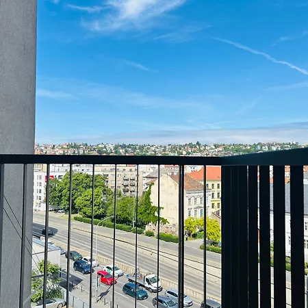 Apartment Happy Blue Downtown Center Bratislava