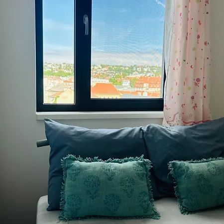 Happy Blue Downtown Center Apartment Bratislava