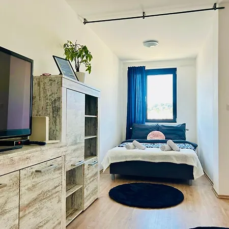 Daire Happy Blue Downtown Center